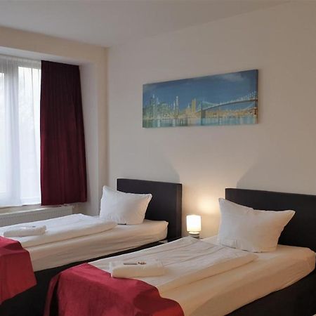 Apart-Hotel-Kick Sinsheim Extérieur photo