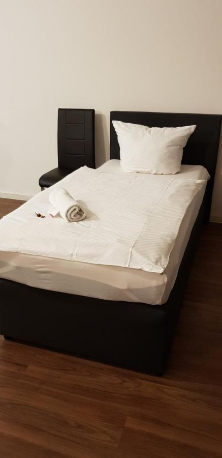 Apart-Hotel-Kick Sinsheim Extérieur photo